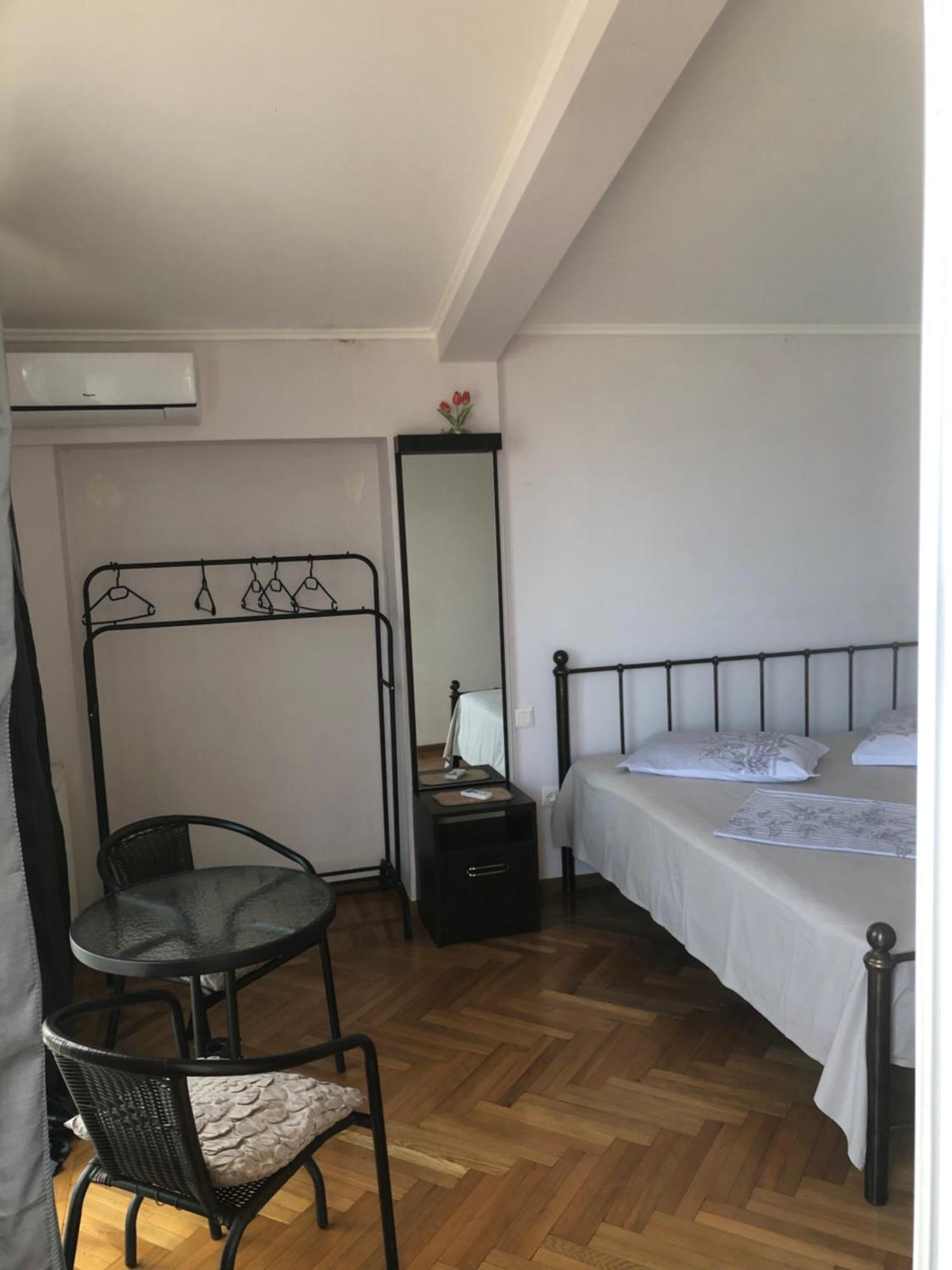 Cozy Guest House In Old Batumi Exterior foto