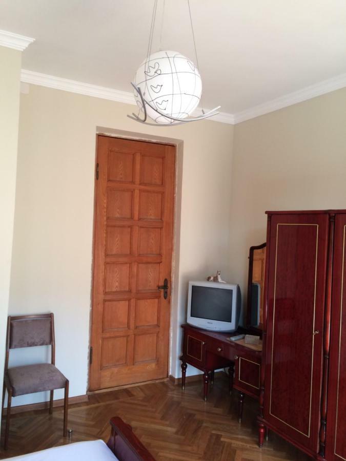 Cozy Guest House In Old Batumi Exterior foto