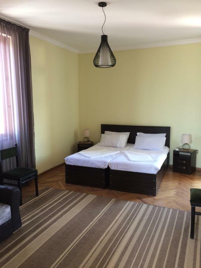 Cozy Guest House In Old Batumi Exterior foto