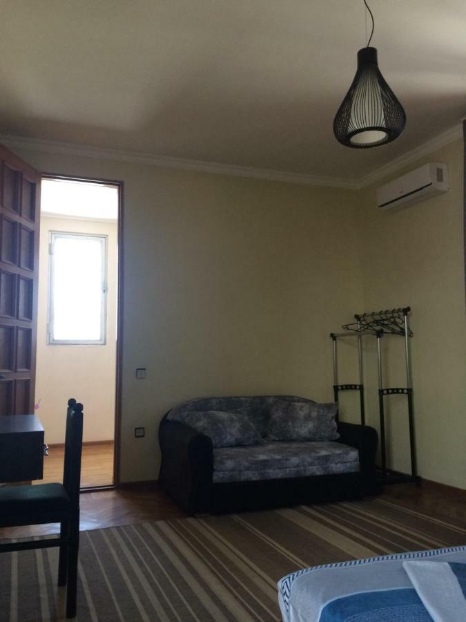 Cozy Guest House In Old Batumi Exterior foto